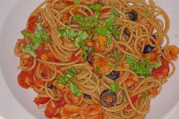Spaghetti with Prawns, Olives and Tomatoes