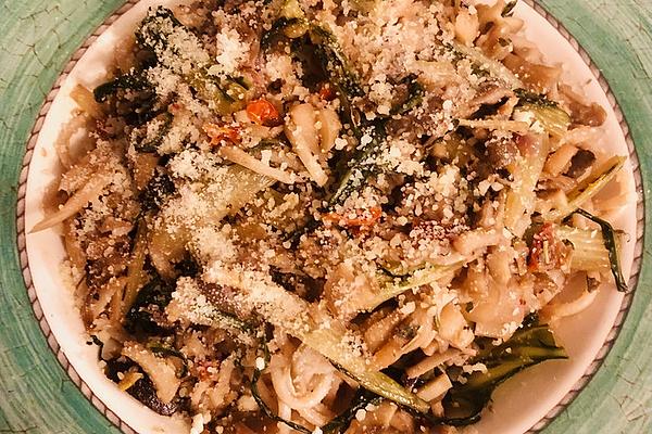 Spaghetti with Puntarelle and Mushrooms