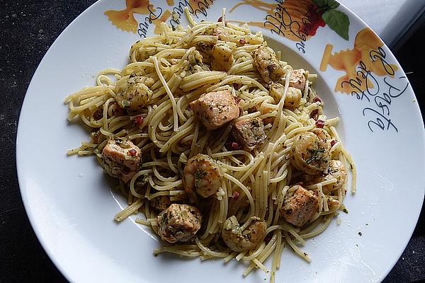 Spaghetti with Salmon and Shrimp