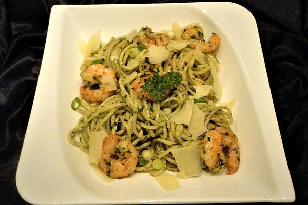 Spaghetti with Shrimp in Chilli – Garlic Oil