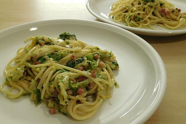 Spaghetti with Whipped Cream