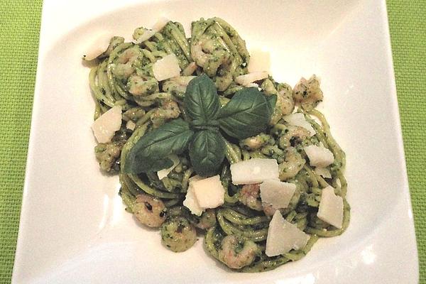 Spaghetti with Wild Garlic – Almond – Pesto and Scampis