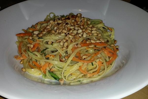 Spaghetti with Zucchini and Carrot Sauce