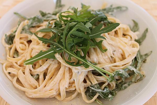 Spaghettini with Goat Cheese, Rocket and Lime
