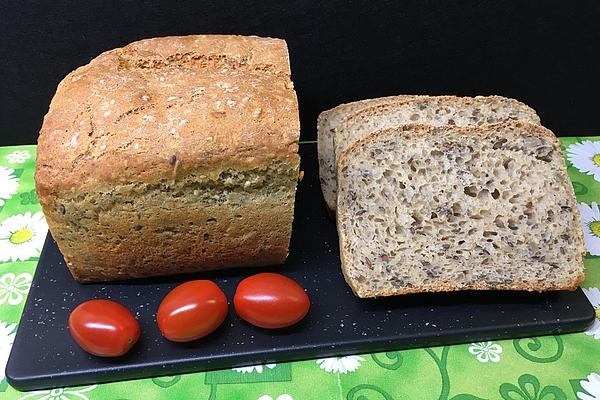 Spelled Bread with Seeds