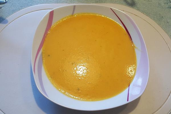 Spicy Creamy Carrot Soup