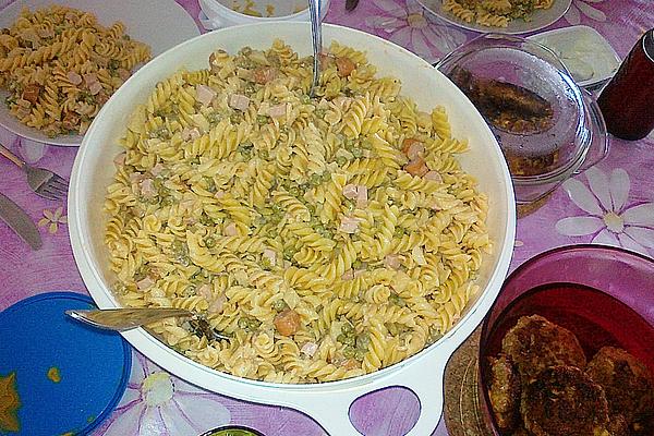 Spicy Pasta Salad with Sausages