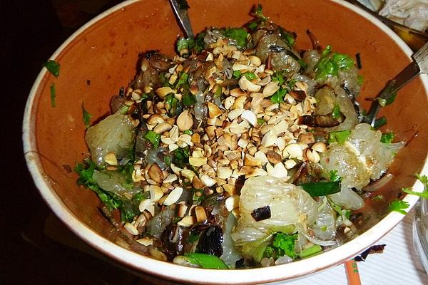 Spicy Pomelo Salad