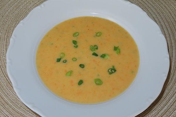 Spicy Potato and Carrot Soup with Ginger