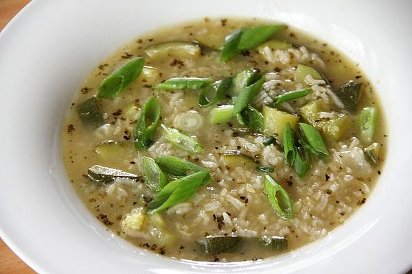 Spicy Zucchini Soup with Lemongrass and Onions