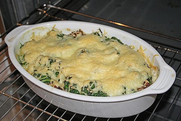 Spinach and Minced Meat Casserole