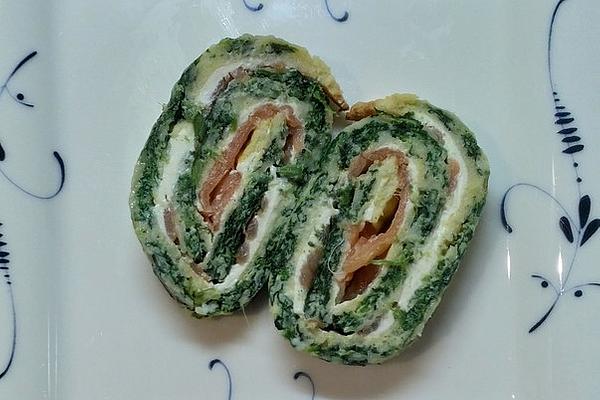 Spinach and Salmon Roll with Cream Cheese