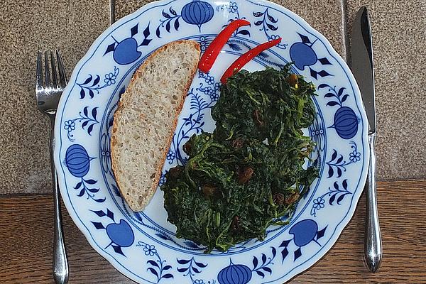Spinach in Turmeric Butter