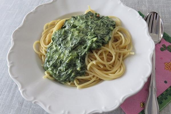 Spinach Leaves in Cheese Foam Sauce