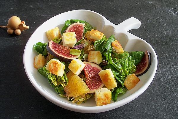 Spinach Salad with Halloumi and Figs