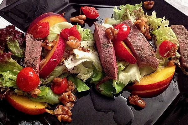 Steaks on Salad with Nectarines