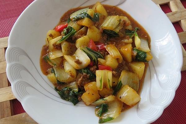Stew with Minced Meat and Pak Choi