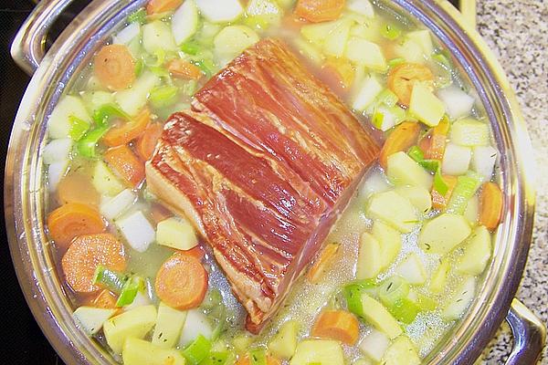 Stew with Smoked Pork and Vegetables