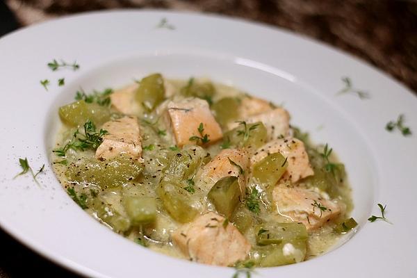 Stewed Cucumbers with Fresh Salmon Fillets