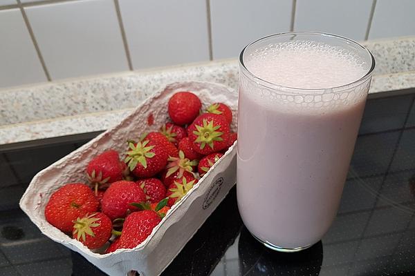 Strawberry and Banana Drink
