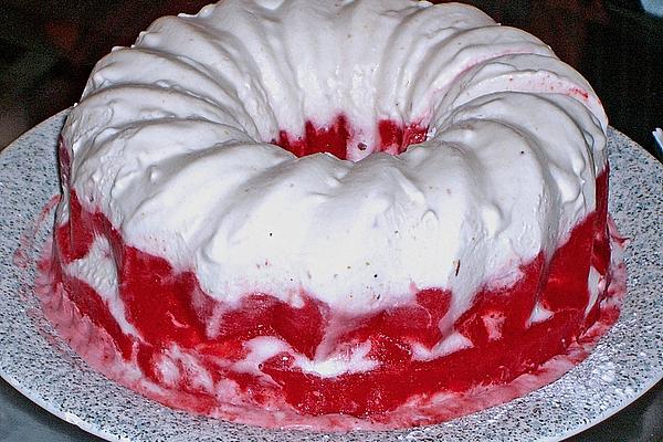 Strawberry – Ice Cream – Bundt Cake