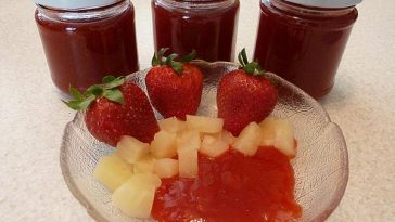 Pineapple – Strawberry – Jam