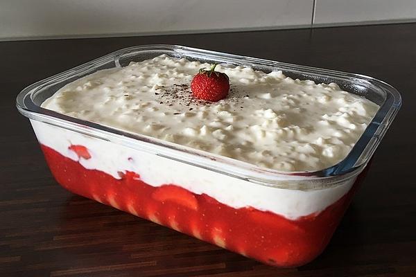 Strawberry Rice Pudding À La Tiramisu