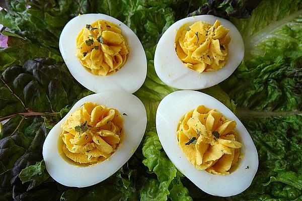 Stuffed Eggs – Very Classic