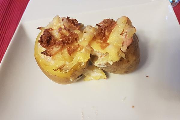 Stuffed Potatoes with Cheese and Ham