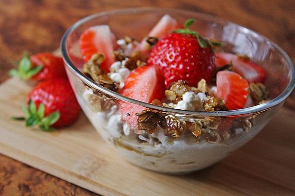 Summer Breakfast with Strawberries and Cottage Cheese