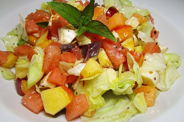 Summery Mozzarella Melon Salad
