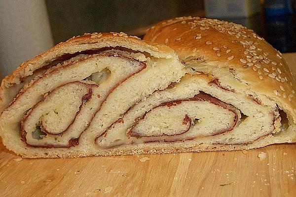 Swabian Braid with Ham and Cheese Filling
