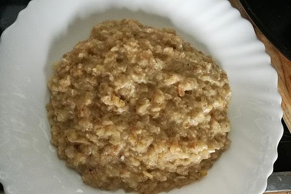 Sweet Spelled Porridge – Delicious Breakfast Option