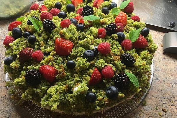 Sweet Spinach Cake with Strawberries