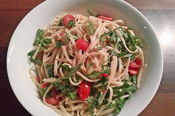 Tagliatelle Salad with Rocket and Cherry Tomatoes