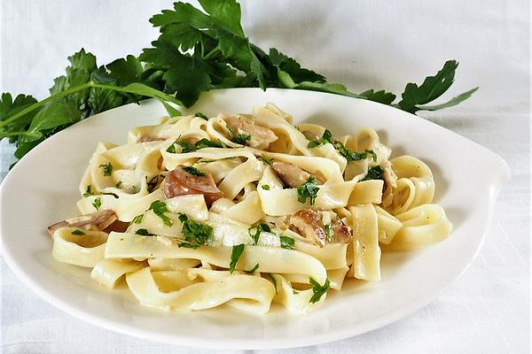 Tagliatelle with Porcini Mushrooms