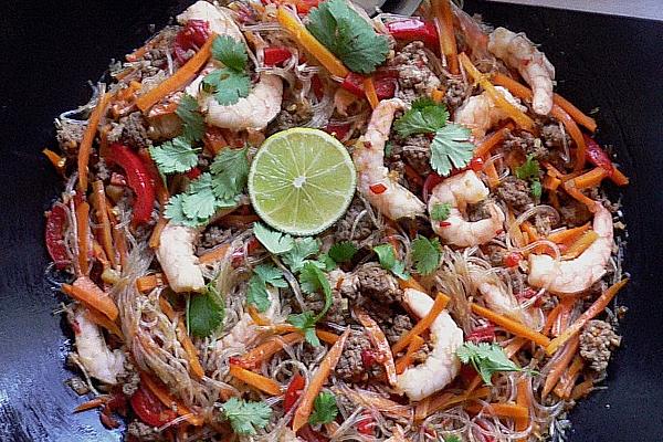 Thai Glass Noodle Salad with Prawns