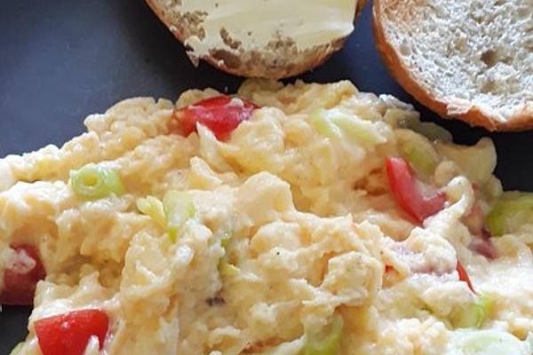 Tomato and Cheese Scrambled Eggs