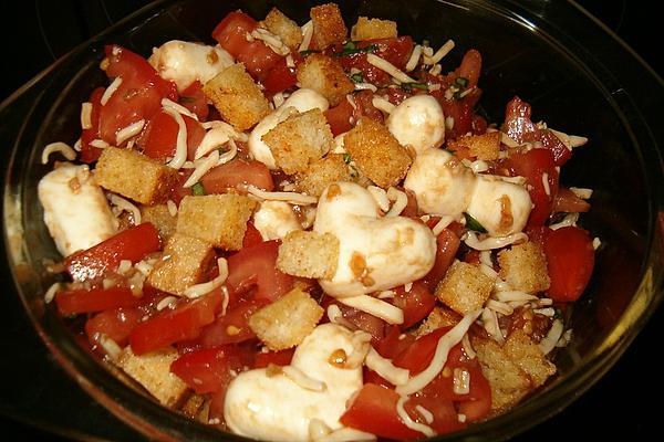 Tomato Salad with Crispy Bread Cubes