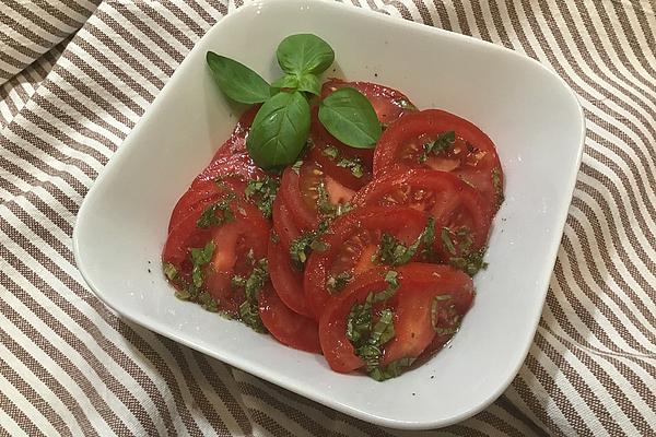 Tomato Salad with Heimis Dressing