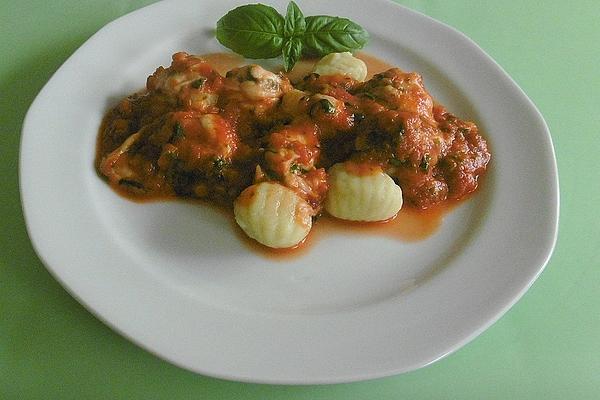 Tomato Sauce with Mozzarella &amp; Gnocchi