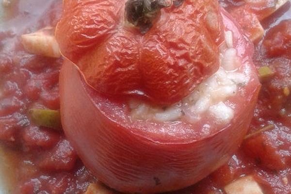 Tomatoes Filled with Risotto – Sheep Cheese