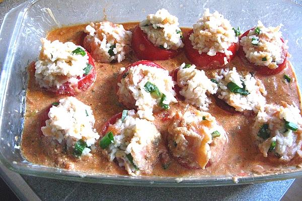 Tomatoes Stuffed with Cream Cheese and Rice Mince
