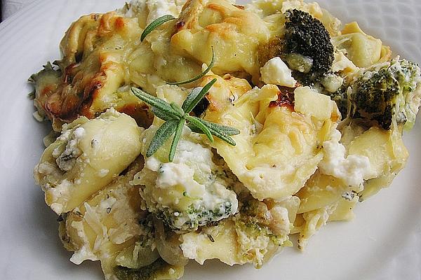 Tortellini Casserole with Feta Cheese