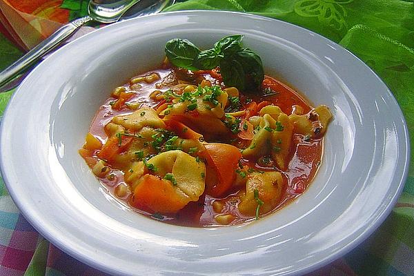 Tortellini Soup with Vegetables