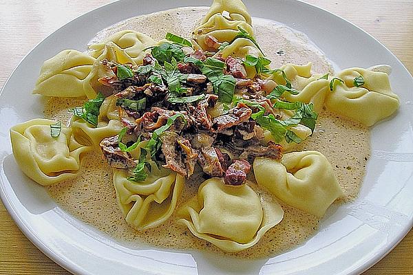 Tortellini with Sun-dried Tomatoes