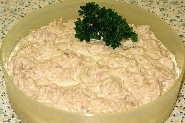 Tuna Spread with Sour Cream