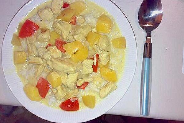 Turkey Breast with Curry – KoKos – Peach – Sauce
