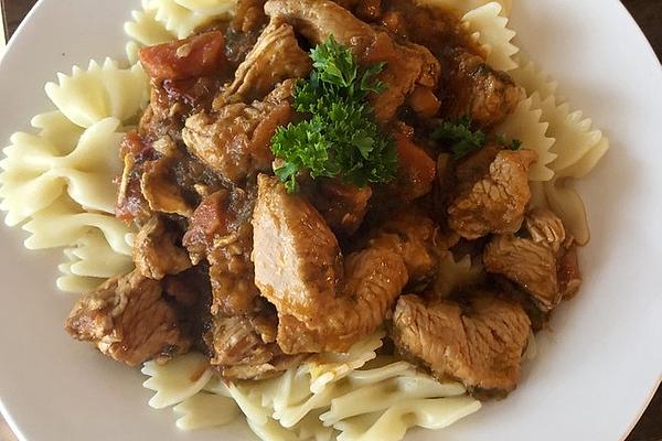 Turkey Goulash, Hearty with Onions