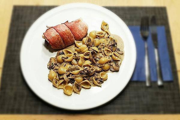 Turkey Wrapped in Ham with Clam Noodles in Creamy Mushroom Sauce